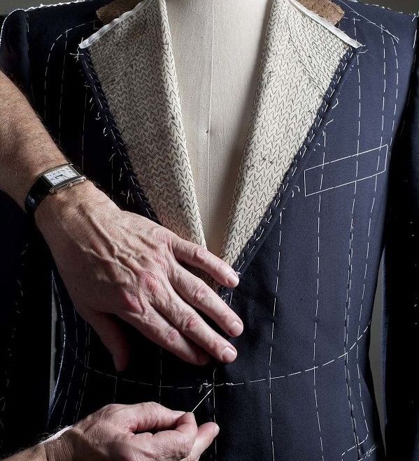 May Đo Vest Nam Tại TP.HCM - Sự Lựa Chọn Hoàn Hảo Cho Phái Mạnh