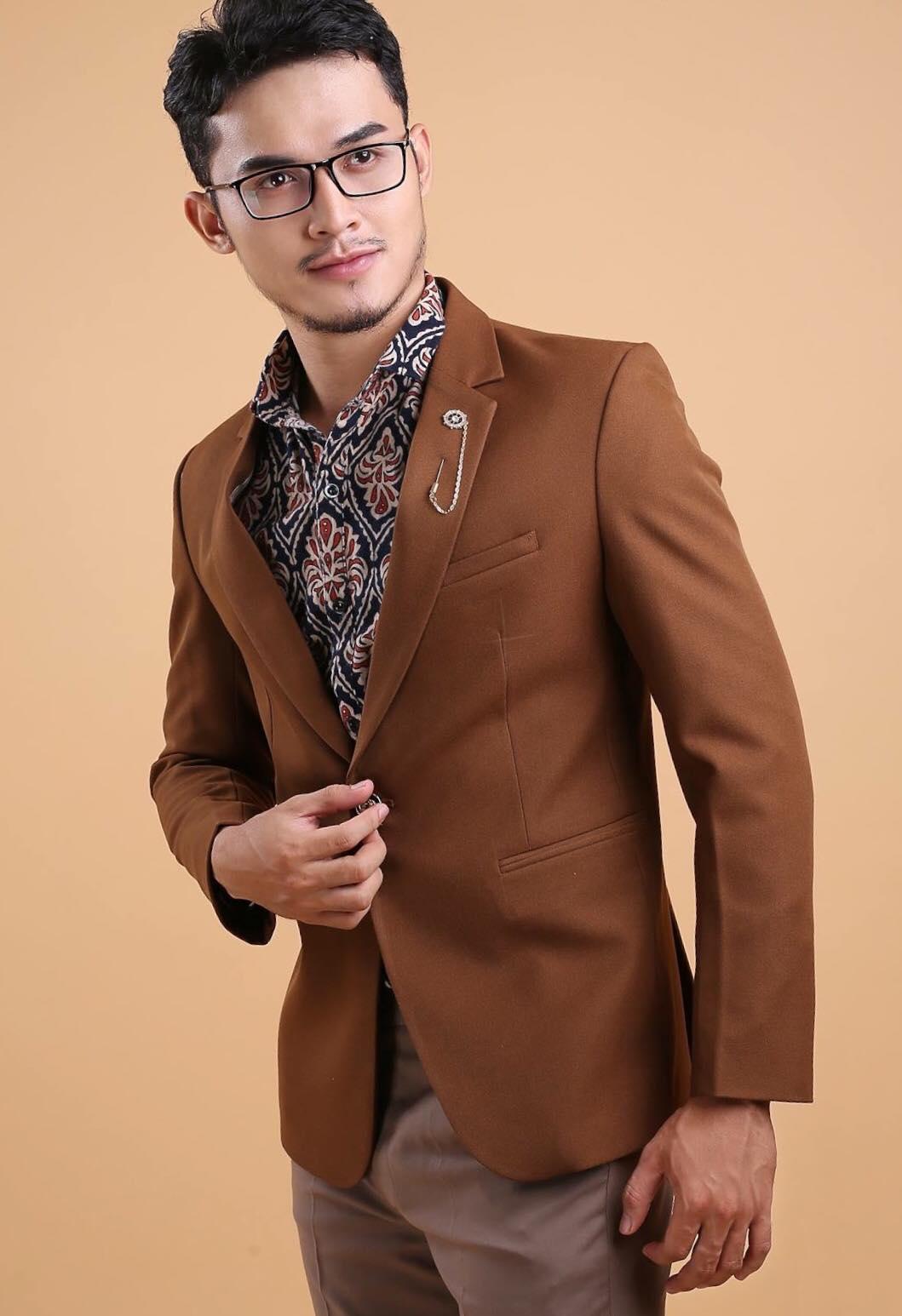 VEST MÀU NÂU VM511